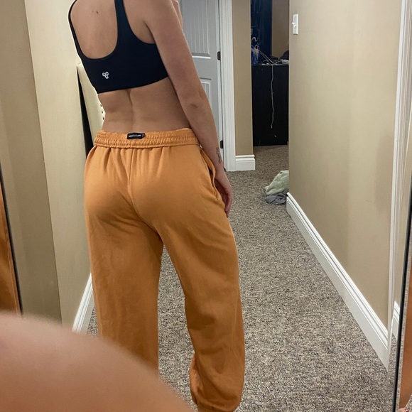 NWOT PLT SWEATS - Picture 2 of 3